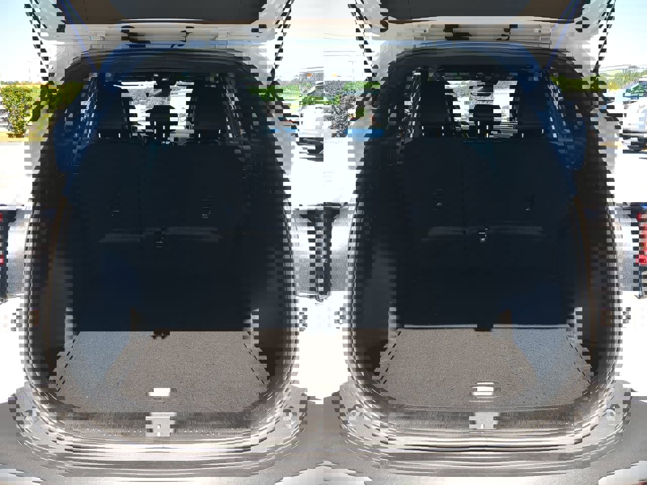 Used 2024 Kia Sportage X-Line image 11