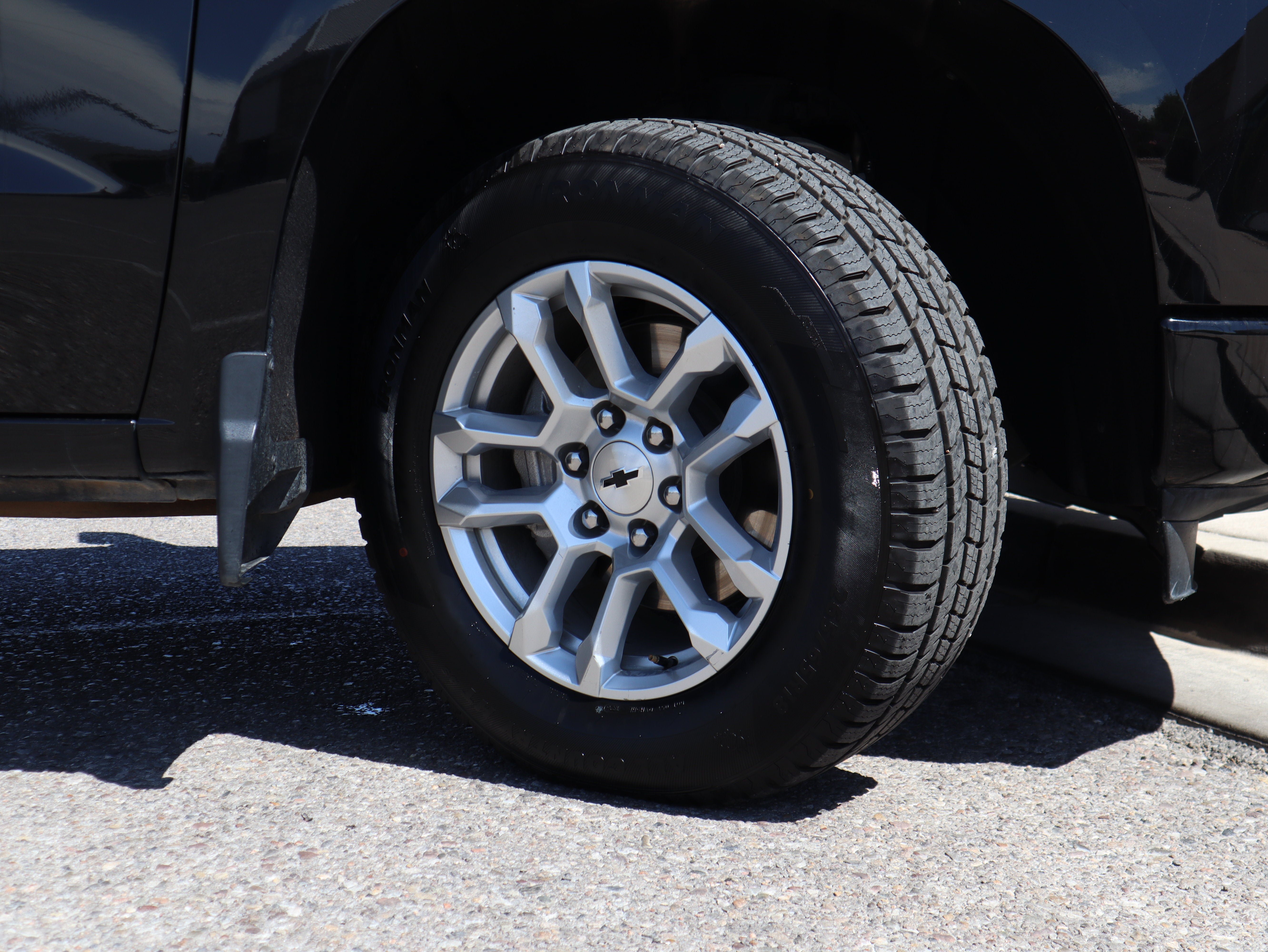 Used 2026 Chevrolet Silverado 1500 RST AWD/4WD image 13