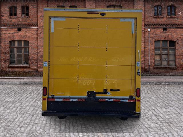 Used 2021 GMC Savana 3500 w/ Power Convenience Package RWD image 5