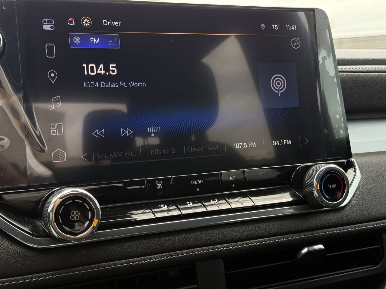 Used 2023 Chevrolet Colorado LT image 17