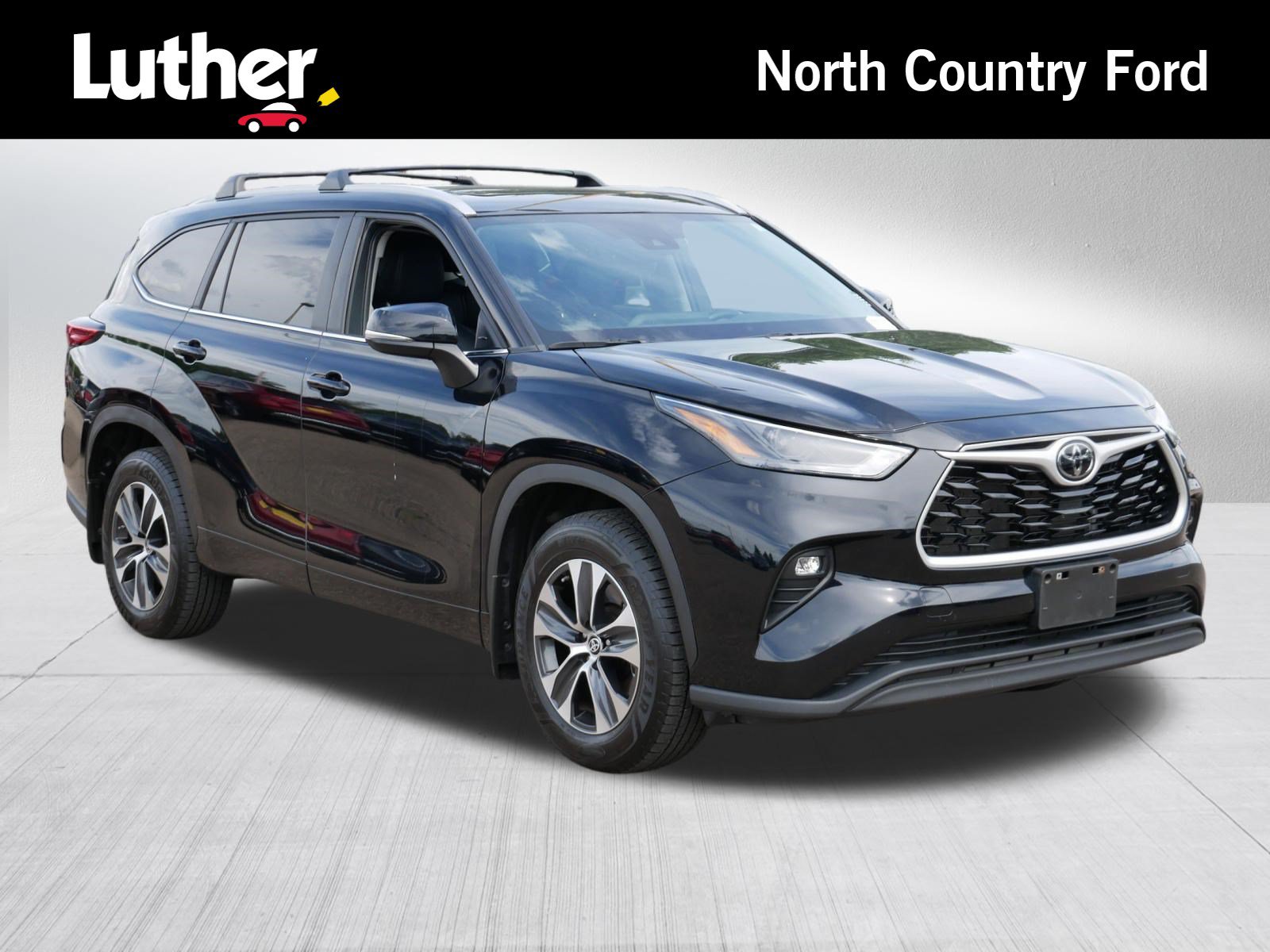 Used 2023 Toyota Highlander XLE