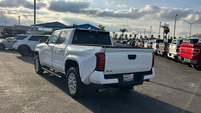 Used 2024 Toyota Tacoma SR5 image 5