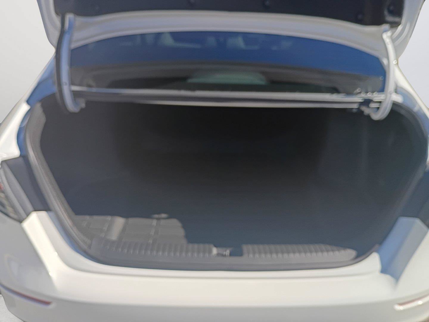Used 2024 Honda Accord LX image 18