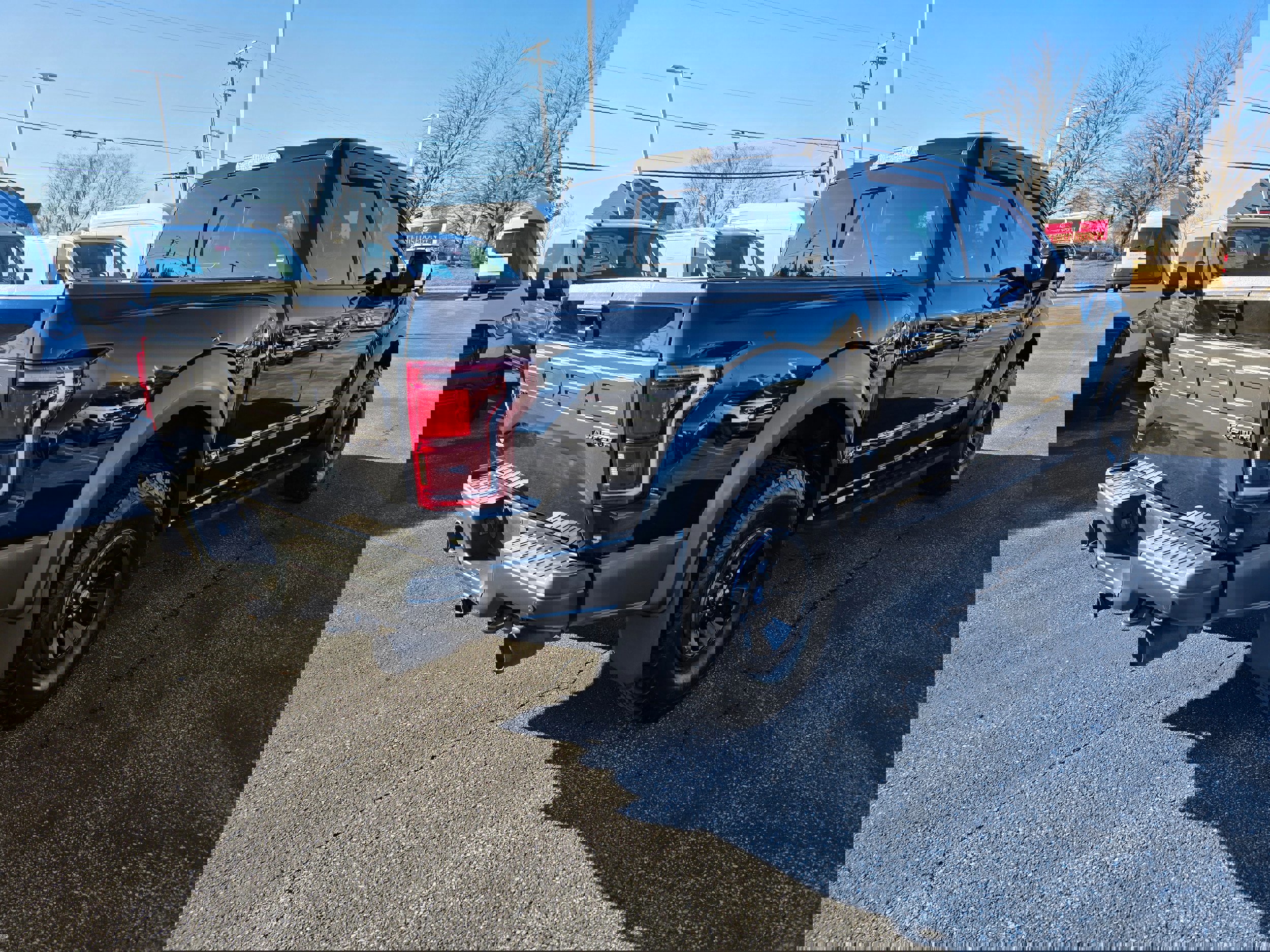 Certified 2018 Ford F150 Raptor w/ Equipment Group 802A Luxury image 4