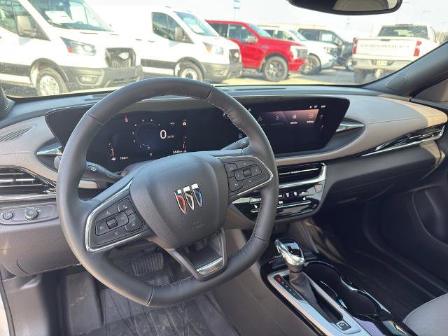 Used 2025 Buick Envista Avenir image 9