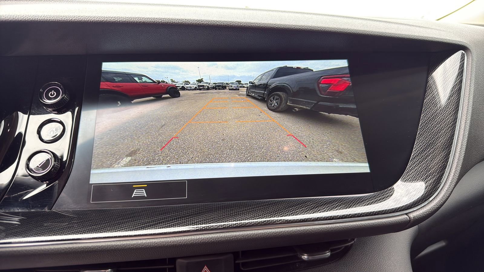 Used 2023 Buick Envision Preferred FWD image 18