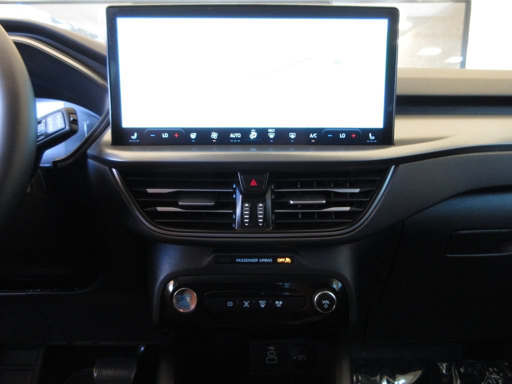 Certified 2025 Ford Escape SE FWD image 19