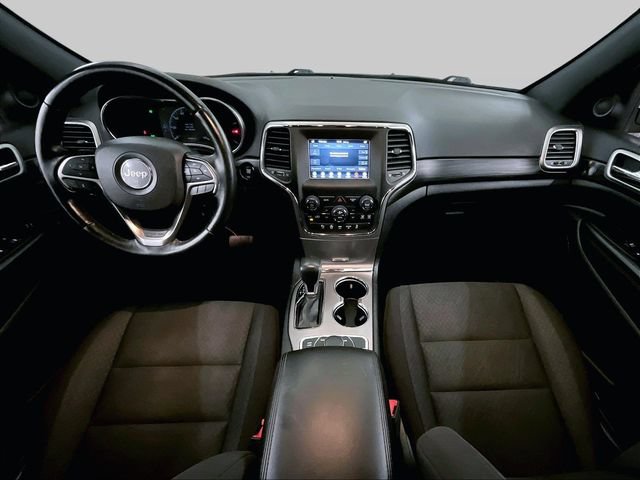 Used 2021 Jeep Grand Cherokee Laredo AWD/4WD image 14