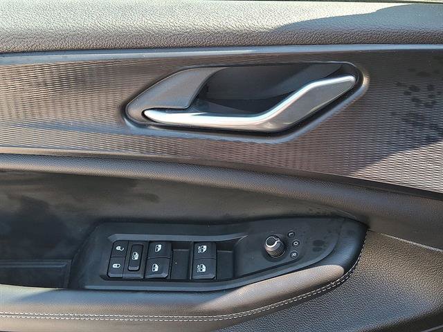 Used 2025 Jeep Grand Cherokee Laredo X w/ Luxury Tech Group I AWD/4WD image 10