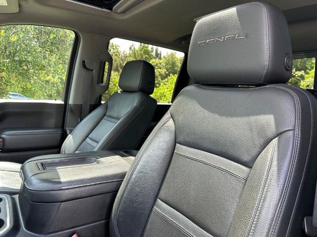 Used 2021 GMC Sierra 2500 Denali w/ Denali Ultimate Package AWD/4WD image 21
