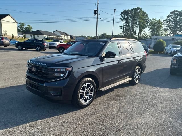 Certified 2025 Ford Expedition Active AWD/4WD image 44