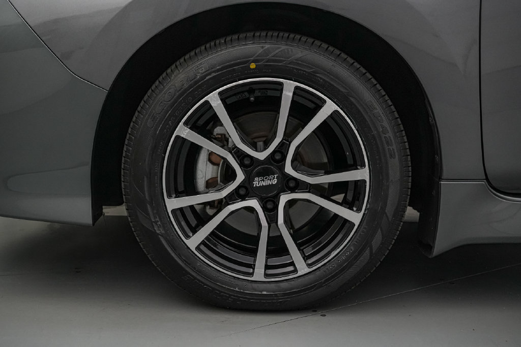 Used 2025 Nissan Leaf S FWD image 10