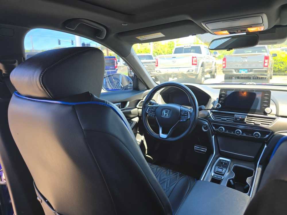 Used 2022 Honda Accord Sport image 10