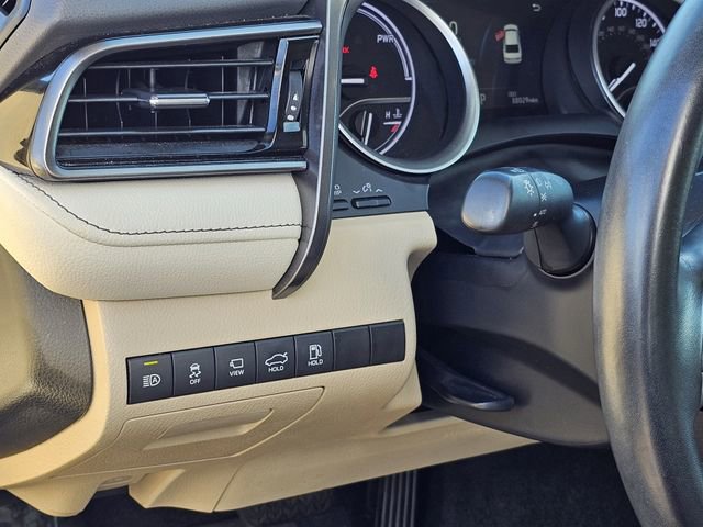 Used 2023 Toyota Camry XLE image 17