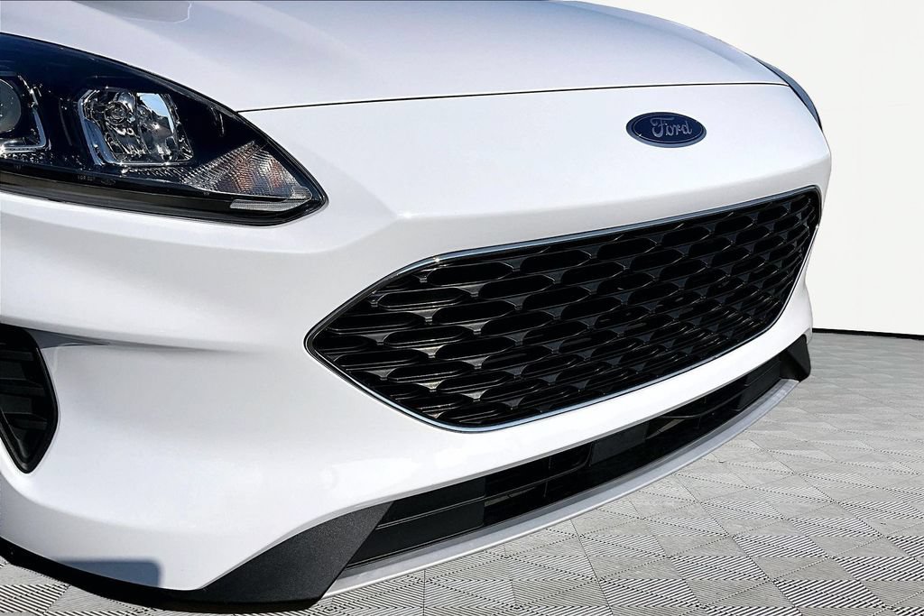 Certified 2022 Ford Escape SE FWD image 28