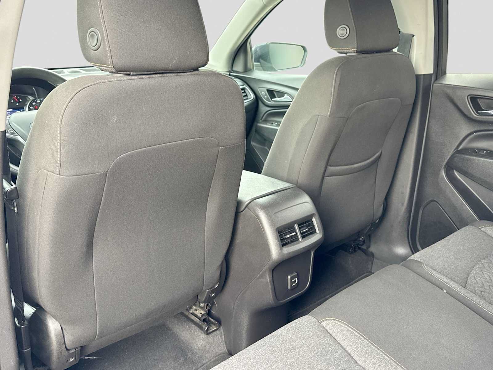 Used 2022 Chevrolet Equinox LT FWD image 17
