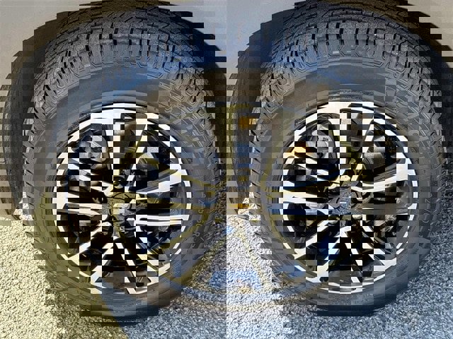 Used 2025 Chevrolet TrailBlazer LT image 10