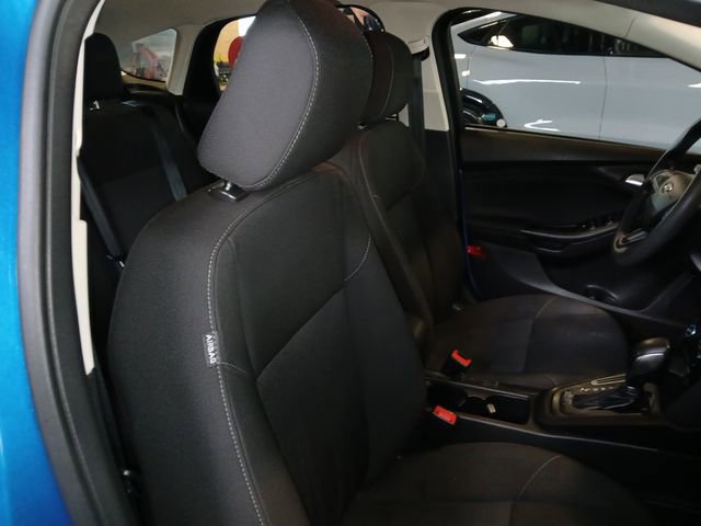 Certified 2017 Ford Focus SE FWD image 45