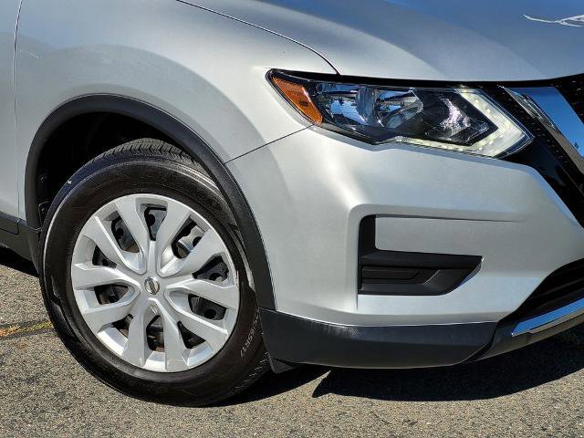 Used 2019 Nissan Rogue S FWD image 9