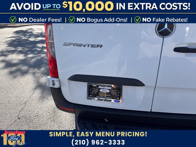 Used 2024 Mercedes-Benz Sprinter 2500 image 6