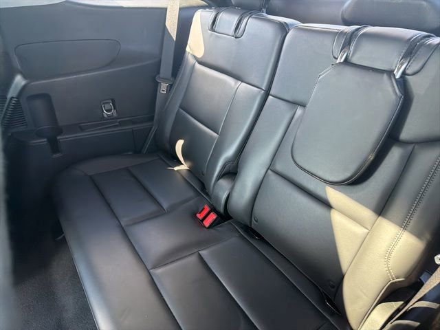 Certified 2022 Ford Explorer XLT w/ Equipment Group 202A image 16