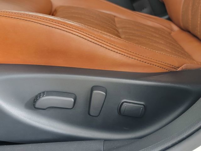Used 2020 Nissan Maxima Platinum w/ Reserve Package FWD image 14