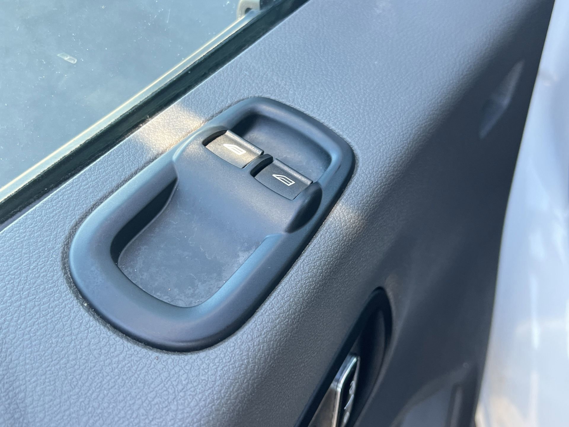 Certified 2023 Ford Transit 350 XLT image 22