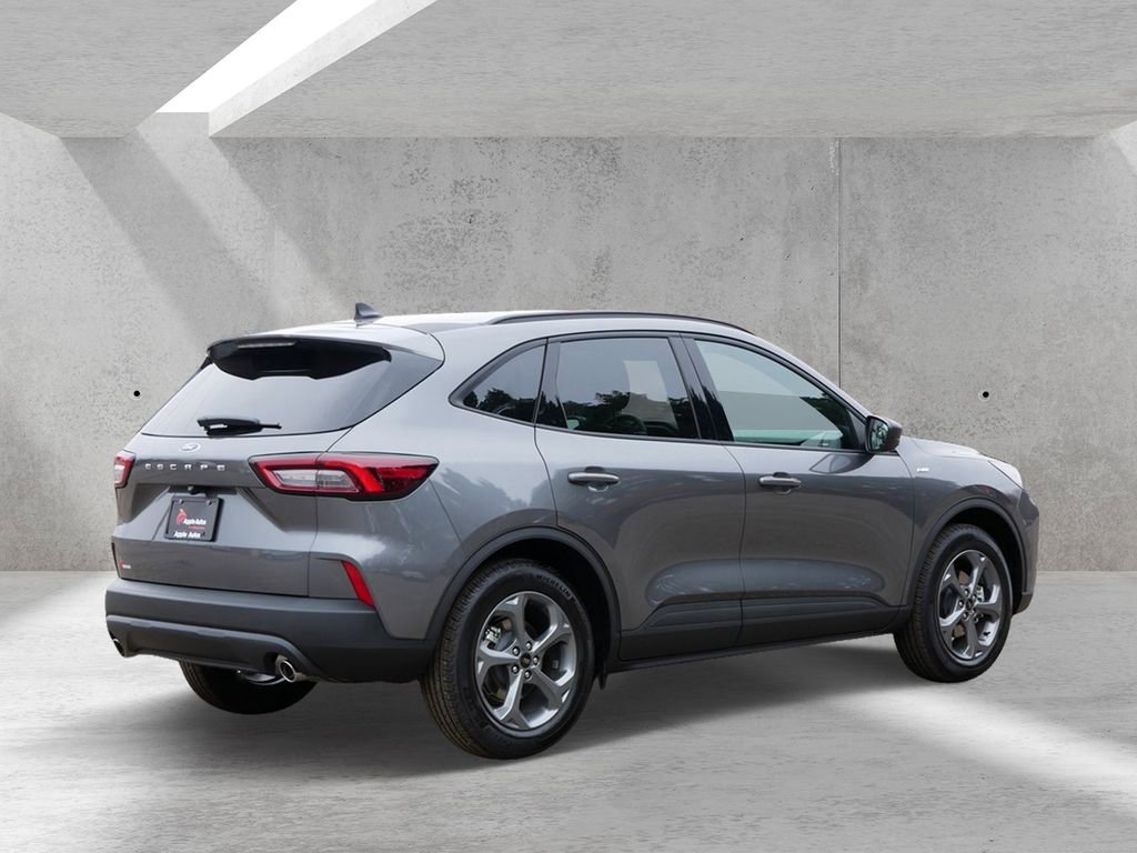 Certified 2025 Ford Escape ST-Line w/ Cold Weather Package image 3