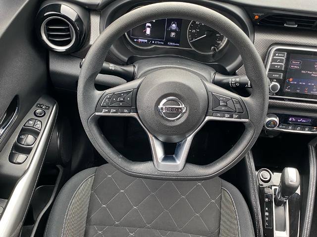 Used 2020 Nissan Kicks SV image 7