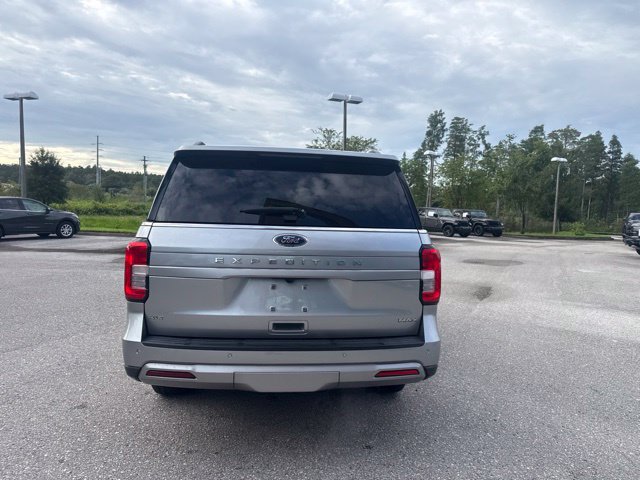 Certified 2023 Ford Expedition Max XLT RWD image 5