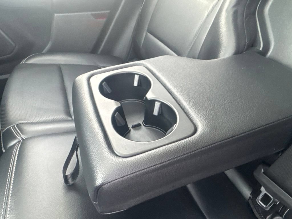 Certified 2020 Ford Escape SEL FWD image 34