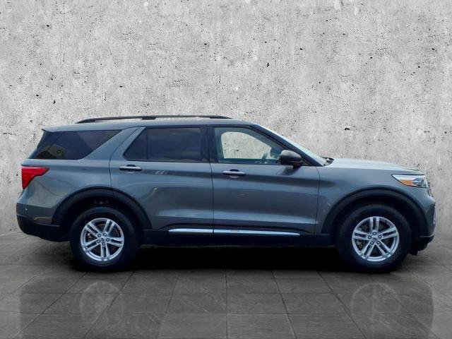 Certified 2024 Ford Explorer XLT w/ Equipment Group 202A AWD/4WD image 4