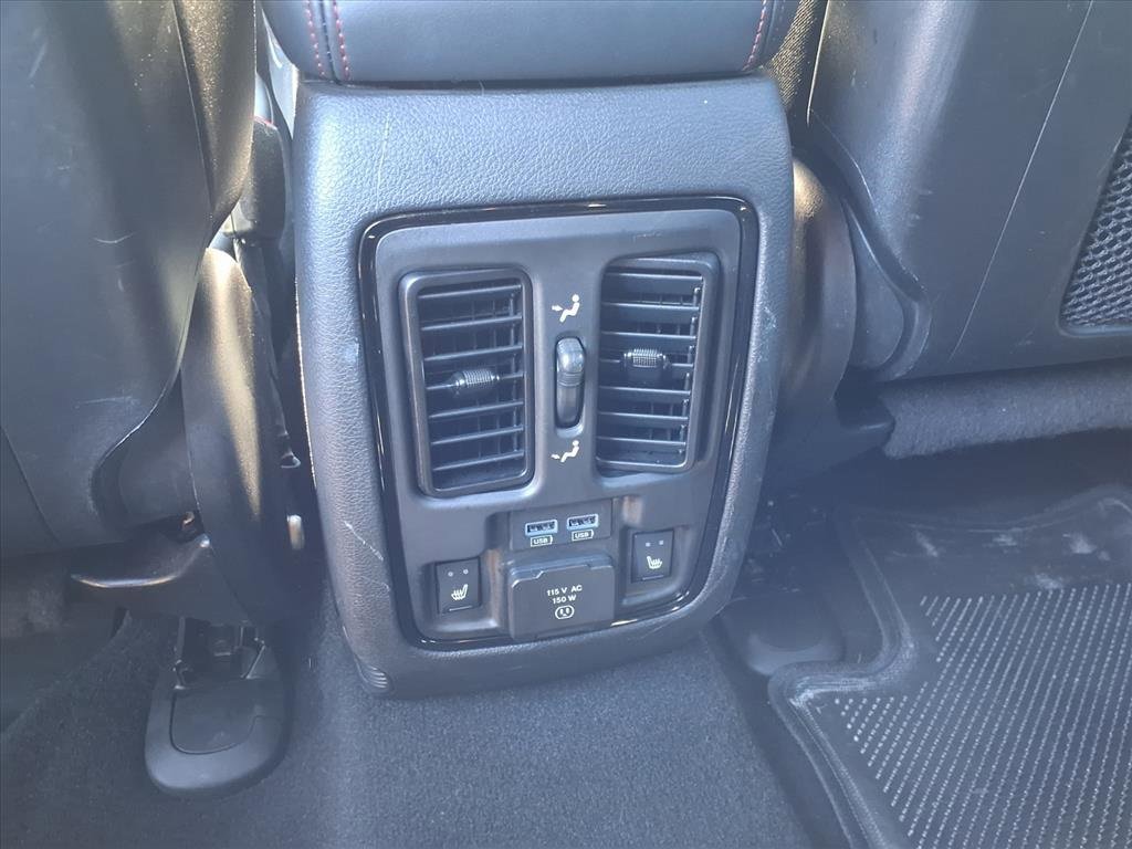 Used 2024 Dodge Durango GT image 16