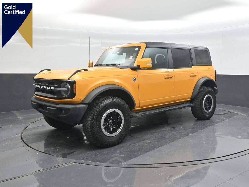 Certified 2022 Ford Bronco Outer Banks w/ Sasquatch Package image 1