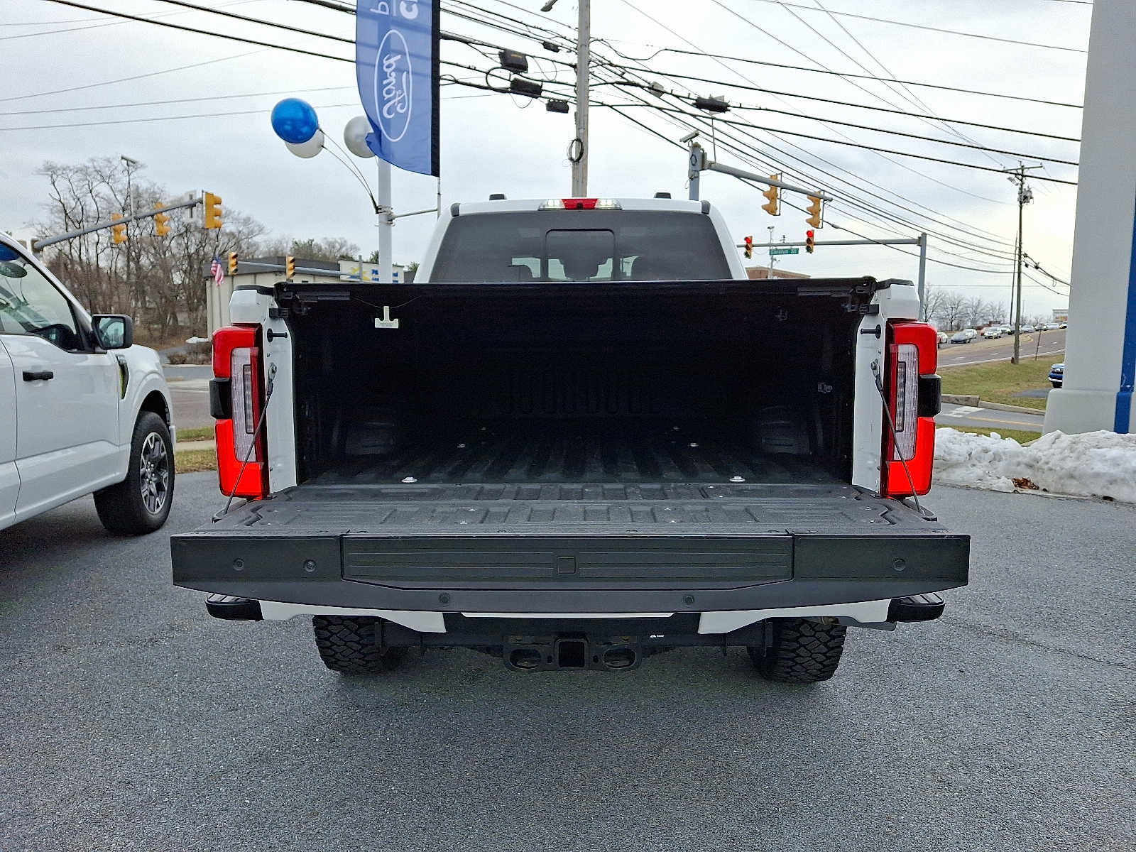 Certified 2024 Ford F250 Platinum w/ Tremor Off-Road Package image 33