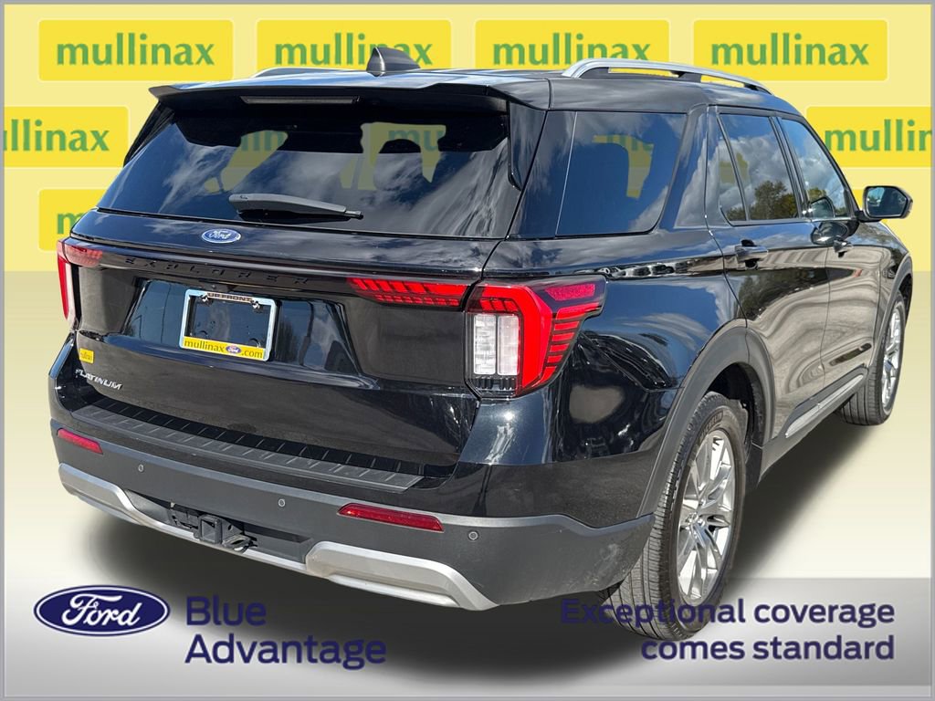 Certified 2025 Ford Explorer Platinum image 4
