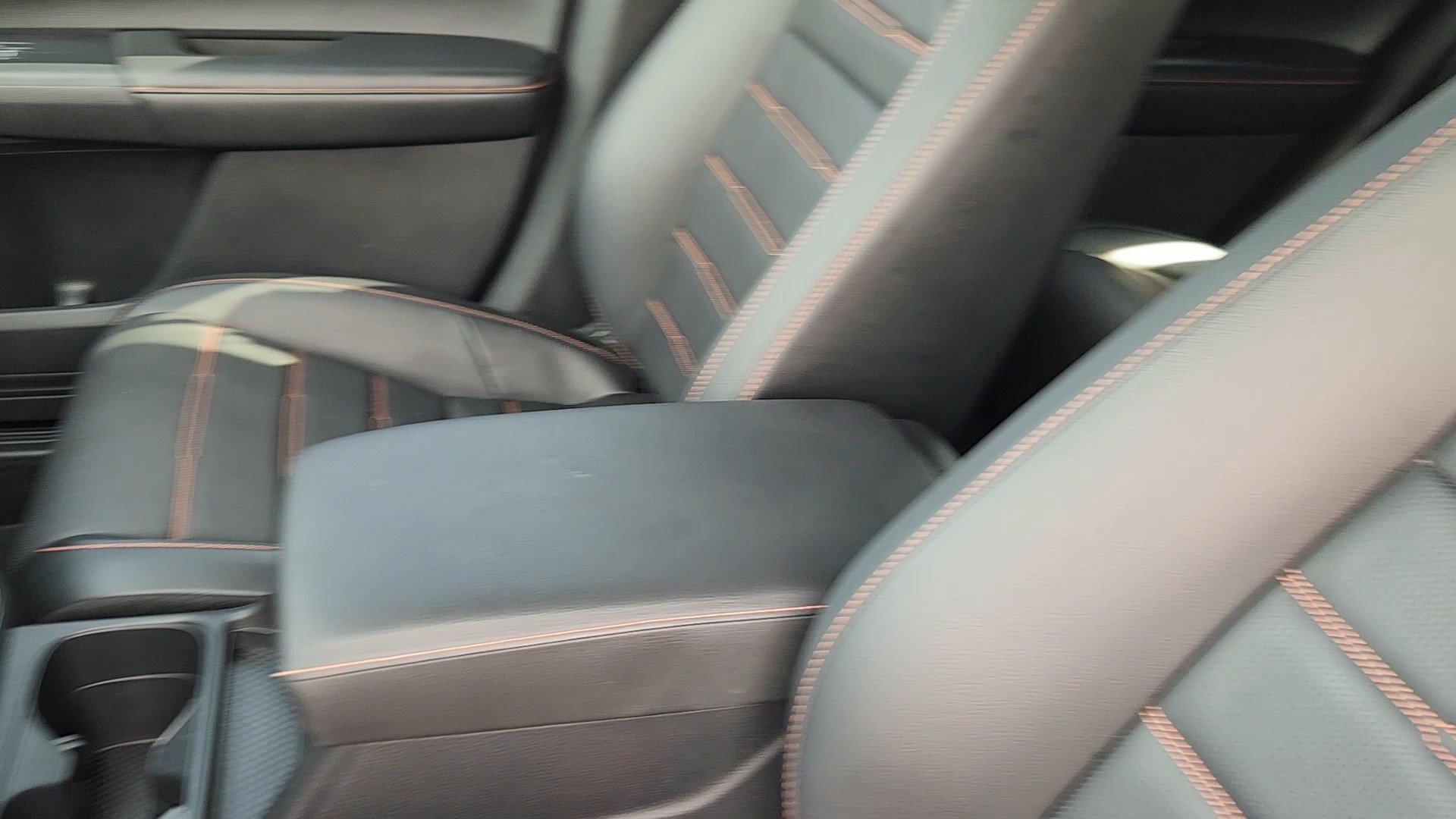 Used 2025 Honda CR-V Sport Touring image 30