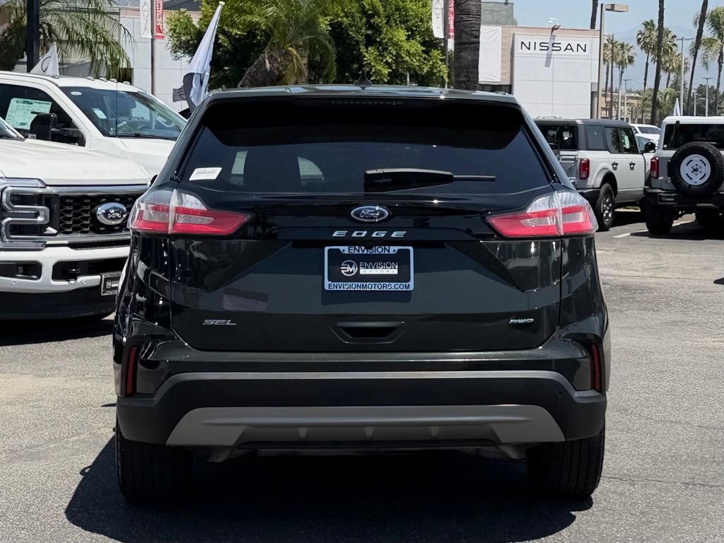 Certified 2024 Ford Edge SEL w/ Convenience Package AWD/4WD image 10