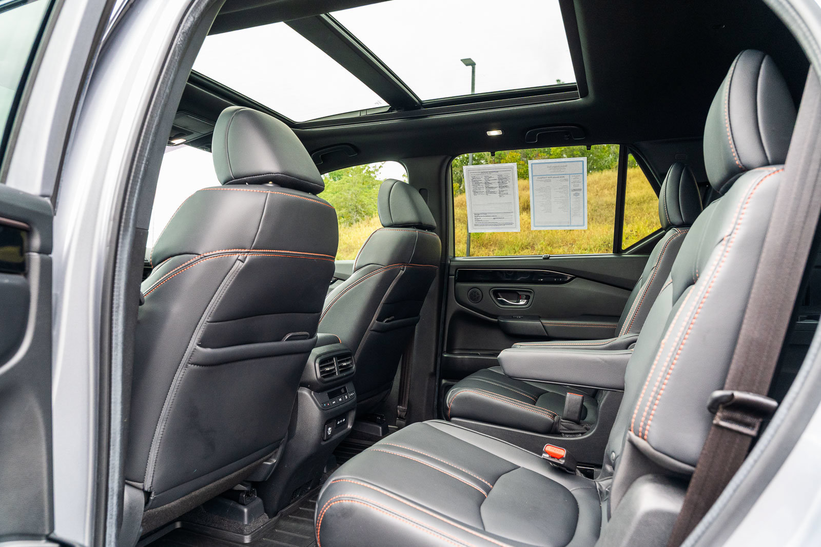 Used 2024 Honda Pilot TrailSport image 18