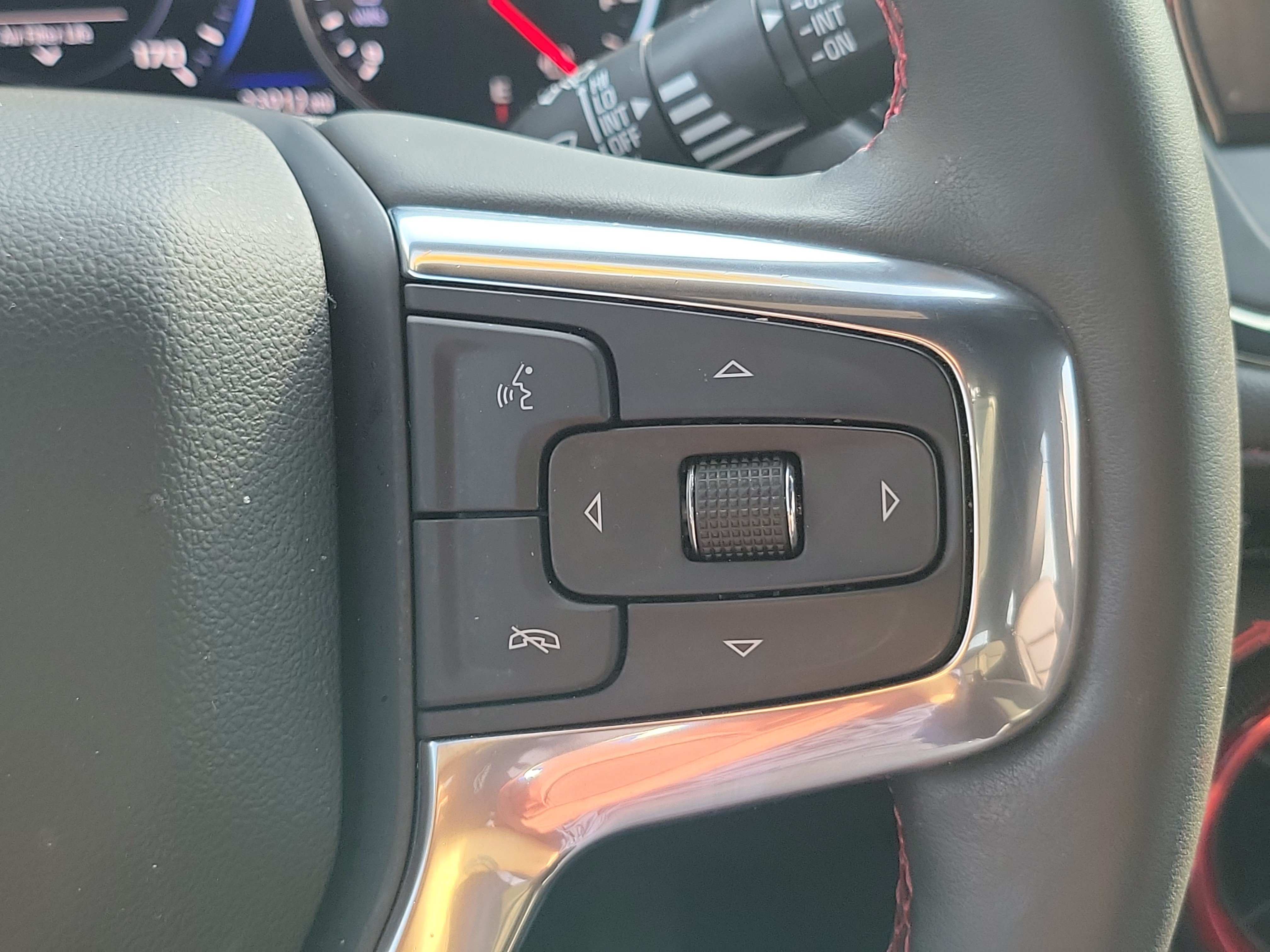 Used 2024 Chevrolet Blazer RS w/ Driver Confidence II Package AWD/4WD image 47