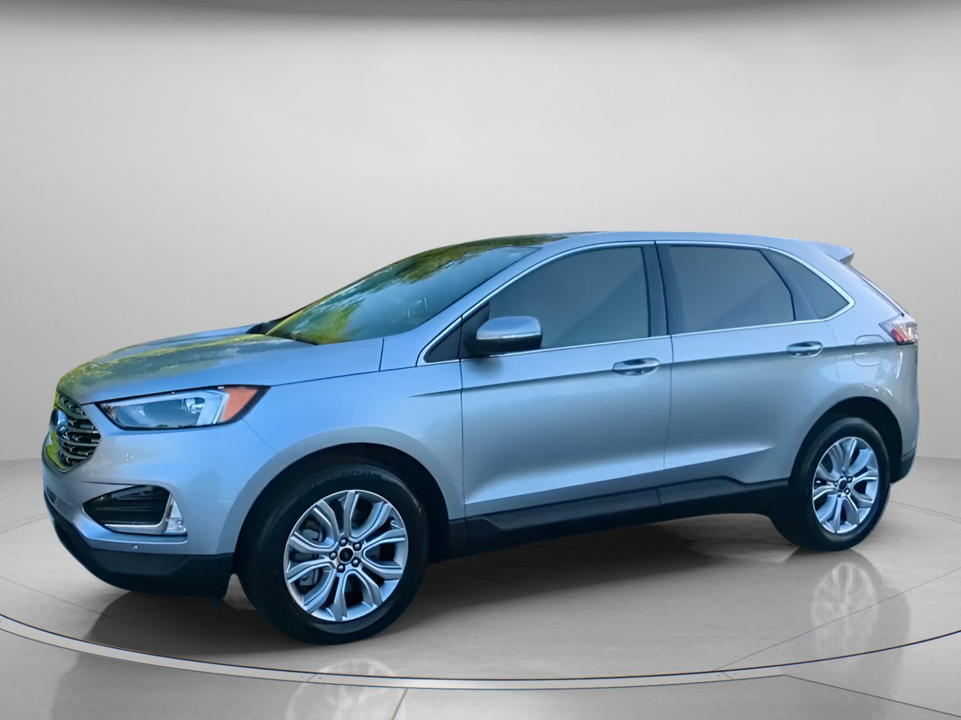 Certified 2023 Ford Edge Titanium image 6