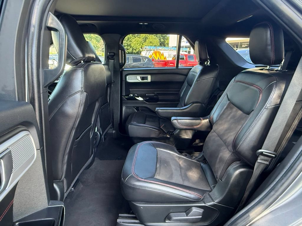 Certified 2023 Ford Explorer ST-Line w/ Class IV Trailer Tow Package AWD/4WD image 24