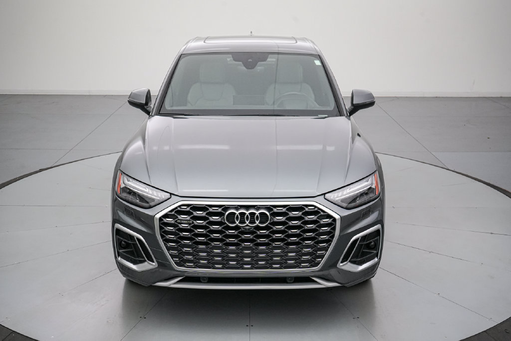Used 2023 Audi Q5 2.0T Prestige w/ Prestige Package AWD/4WD image 9