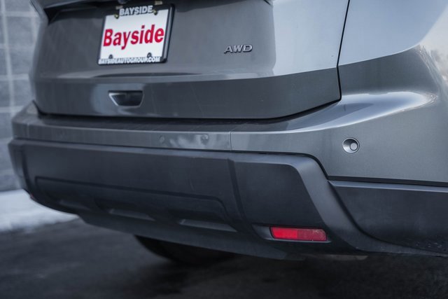 Used 2024 Nissan Rogue S image 11
