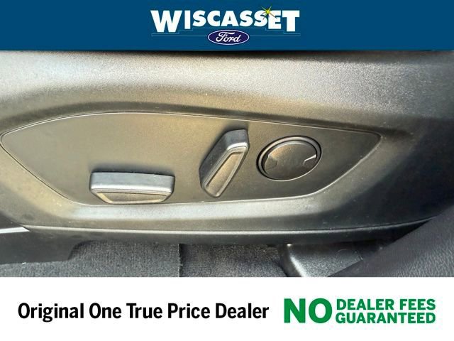 Certified 2022 Ford Explorer XLT w/ Equipment Group 202A image 25