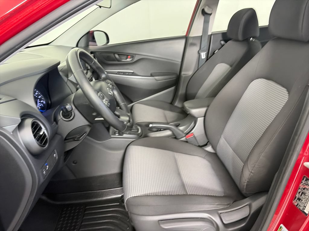Used 2018 Hyundai Kona SEL AWD/4WD image 11