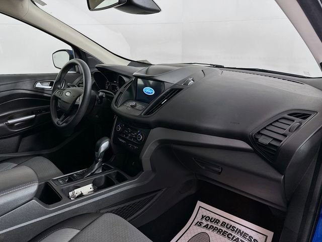 Certified 2019 Ford Escape SE image 33