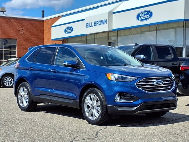 Certified 2023 Ford Edge Titanium AWD/4WD image 1