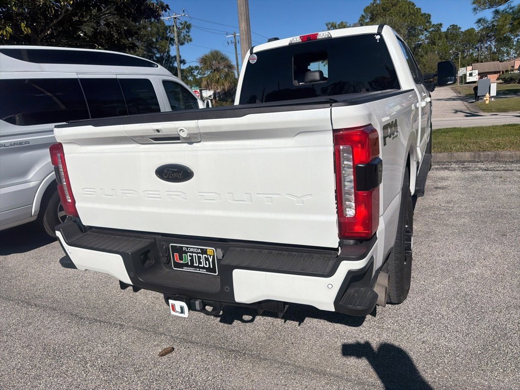 Certified 2024 Ford F250 Lariat w/ Black Appearance Package image 6