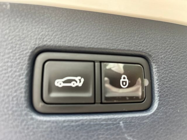 Used 2023 Genesis GV80 3.5T AWD/4WD image 11